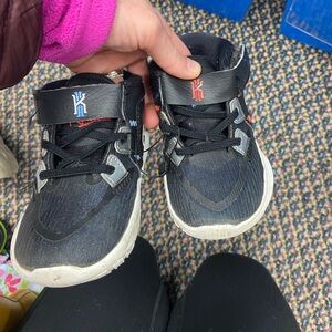 Nike Kyrie Infinity Baby/Toddler Sneakers